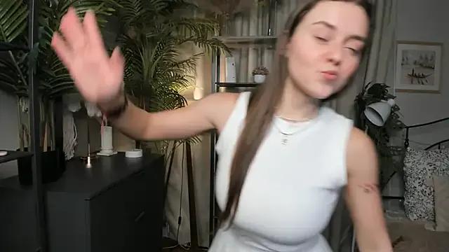 ThelmaJusto on StripChat