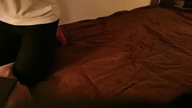 Freechat undo-busoku69 on StripChat