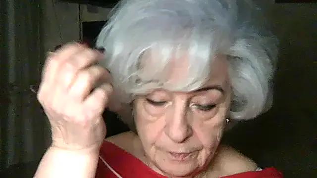 StripChat ValeriaKroww is Private ValeriaKroww — Private on StripChat