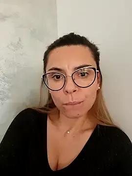 Freechat Victoria_Vergara on StripChat