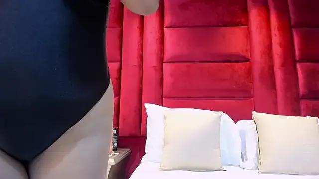 Private VictoriaFerro on StripChat