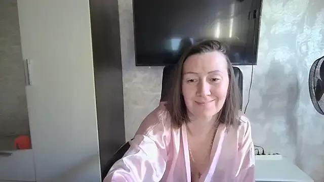 Freechat WindChristy on StripChat