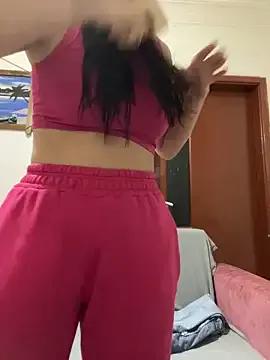 Freechat youngsexywoman on StripChat